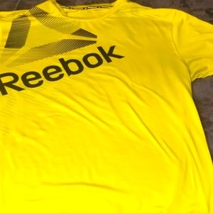 Water wicking t shirt